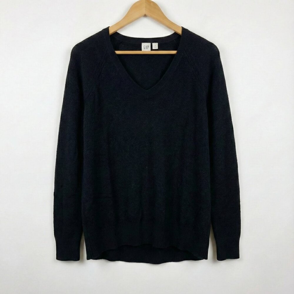 Gap Black Lightweight V-Neck Sweater Womens XS